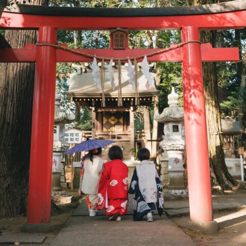 仲の良い雰囲気が伝わる写真